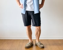 【おじさん】ハーフパンツ“すね毛”、服装・ヘアスタイルの若作り…現役高校生500人の“本音”は？
