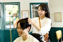 【すごい】美容院って予約時間の「何分前」に着くのが正解なの？→これが、美容師に聞いた「ベストな来店タイミング」です！