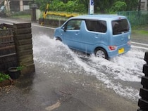 【便利】ビニール袋があればOK！　消防が伝授する“大雨の浸水対策”に「素晴らしい」