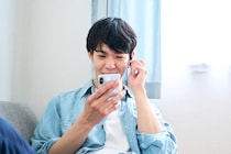 実は多い…家の中でも《イヤホンを外さない夫》　妻「嫌だ」一方で「してくれた方が助かる」の意見も