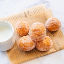 一度に25個！10分でふわふわ美味の「一口ドーナツ」を作れる