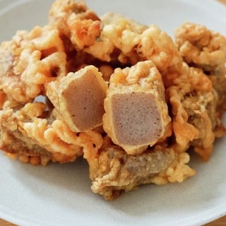 こんにゃくがお肉みたいに大変身!?「冷凍こんにゃくの唐揚げ」を作ってみた