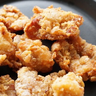 カリカリ超えてガリッガリ!衣がウマい「唐揚げ」