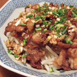 3000人絶賛！カリカリ豚＆もやしのねぎソース