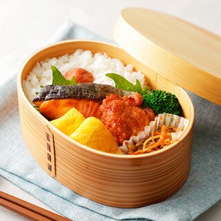 食中毒の危険も…「お弁当に入れてはいけない」NGおかずを管理栄養士が解説！