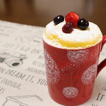 ホットケーキミックスで簡単おやつ！「マグカップケーキ」の味バリエ