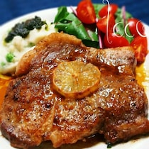 定番から変わり種まで！ジューシーで絶品「ポークソテー」の味バリエ