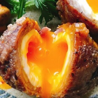 黄身がとろ〜り◎家族が喜ぶ「揚げないスコッチエッグ」レシピ