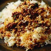 予約のとれない人気店「ビリヤニ大澤」の味を家庭で。フライパンで炊ける「キーマビリヤニ」のレシピ