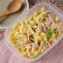 絶対家族を飽きさせない！大満足の「マカロニサラダ」作りおき