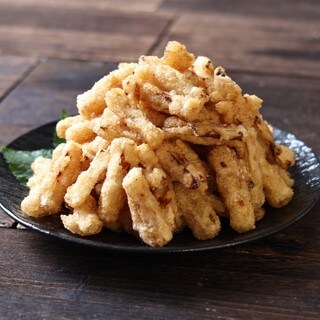 カリじゅわ食感で箸が止まらない！大根の唐揚げ