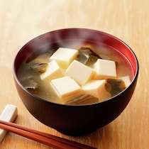 【すぐに試せる簡単ワザ】みそ汁に◯◯を入れるとおいしさ倍増！