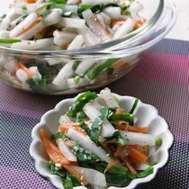 あと一品にぴったり！シャキシャキおいしい「大根の中華サラダ」