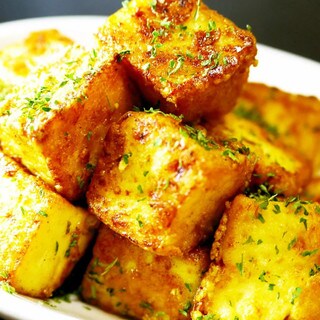 【殿堂入り】クックパッドで人気！カレーチーズ味がやみつき「無限厚揚げ」