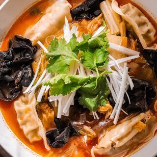 話題の味をおうちで！しびれる辛さの「麻辣湯」