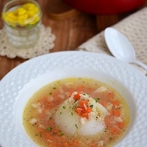 玉ねぎを丸ごと！レストランみたいな絶品「オニオンスープ」