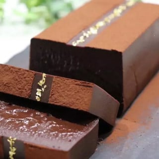 とろけるおいしさ！濃厚リッチな「チョコテリーヌ」が、材料5つでできた