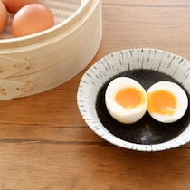 せいろが大活躍！ぷるぷる食感の蒸し卵がハマるおいしさ