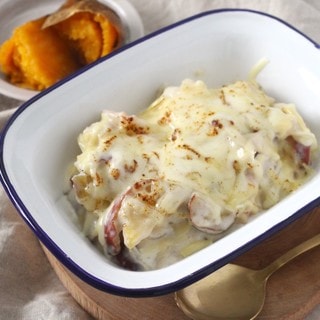 ほっくり甘い＆チーズとろとろ◎さつまいものグラタン