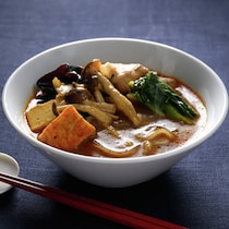 旨辛でヘルシー◎Z世代も夢中な「麻辣湯（マーラータン）」が大流行のヒミツは？