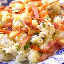 豚バラやベーコン入りでボリューム満点！「ガッツリ系ポテトサラダ」