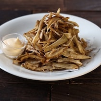 無限に食べられちゃう！旨すぎ「パリパリごぼう」