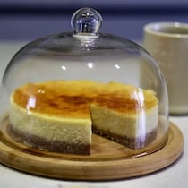 パーティーシーズンに作りたい！混ぜて焼くだけの「簡単ケーキ」