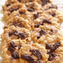 5分チンして作る！ザクザクおいしい「オートミールクッキー」