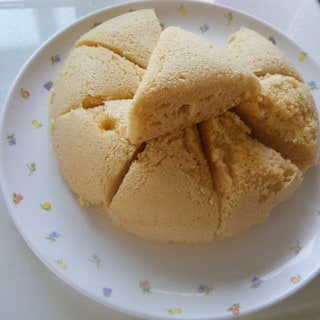 スケール不要でラクちん。ふわふわ「きなこ蒸しパン」がおやつに便利!