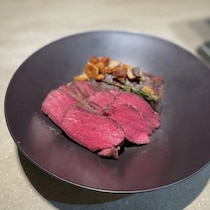 平日クリスマスに作って！"肉マスター"おすすめの鉄板レシピ