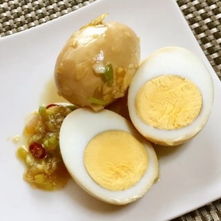 おつまみにぴったり！新定番「油淋鶏味玉」がリピ決定のうまさ