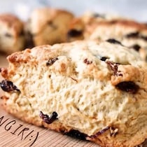 手作りのサクサク感がたまらない！トースターで気軽にできちゃう「スコーン」