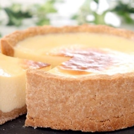材料4つでずっしり濃厚&絶品!「チーズケーキタルト」