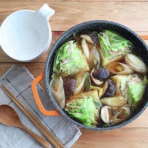 食べ方に困ったときはあったか煮込みに！「キャベツ1玉」をおいしく使いきるレシピ