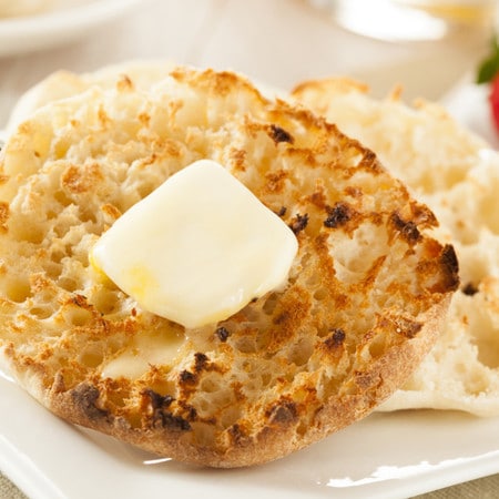 食パンの代わりに◎もちもち食感「クランペット」