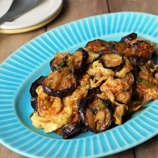 材料2つで簡単&美味!相性抜群の「なす玉炒め」があと一品に◎