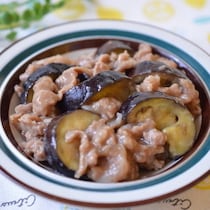 洗い物も少なくヘルシー！「豚肉×なす」のレンチンで完成する爆速おかず