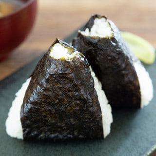 炊飯時に◯◯を加えるのがポイント!誰からもほめられる「おにぎり」の作り方