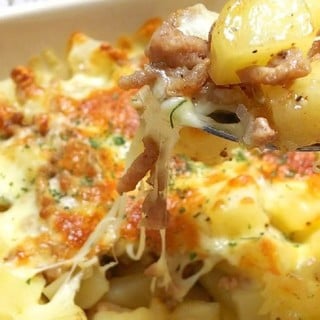 家にあるものでOK！「じゃがいも×ひき肉」で作るメインおかず集