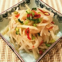 余り大根の消費にも！旬の「大根」を味変バリエで楽しもう