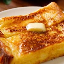 1分で中までしみじゅわ！爆速フレンチトースト