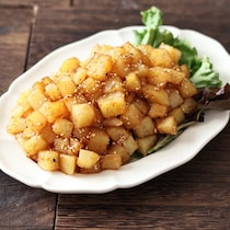 揚げずに焼くだけ！コロコロじゃがいもの簡単副菜3選