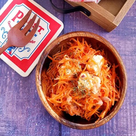 1本があっという間にペロリ！にんじん×ツナ缶で箸止まらない副菜