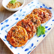 パリパリ食感にやみつき！「納豆せんべい」がおつまみ・おやつにぴったり