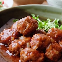 卵＆パン粉不要！レンチン8分で完成「コロコロハンバーグ」