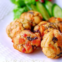 “塩昆布”のうまみでご飯がとまらない！「鶏むねおかず」4選