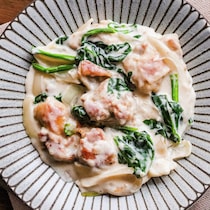 1束使いきり！1500人絶賛「ほうれん草のとろとろクリーム煮」