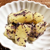 【節約一品】茹でてあえたら完成！「じゃがいもだけ」で作れる副菜バリエ