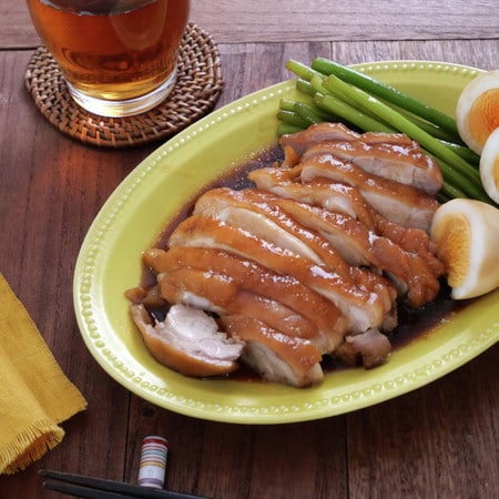 放置する間に別の作業ができる！「鶏もものほったらかし煮」を試してみて