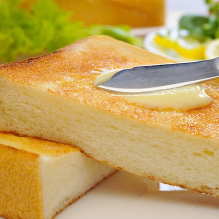 知っておきたい！朝が楽しみになる「トースト」のおいしい焼き方